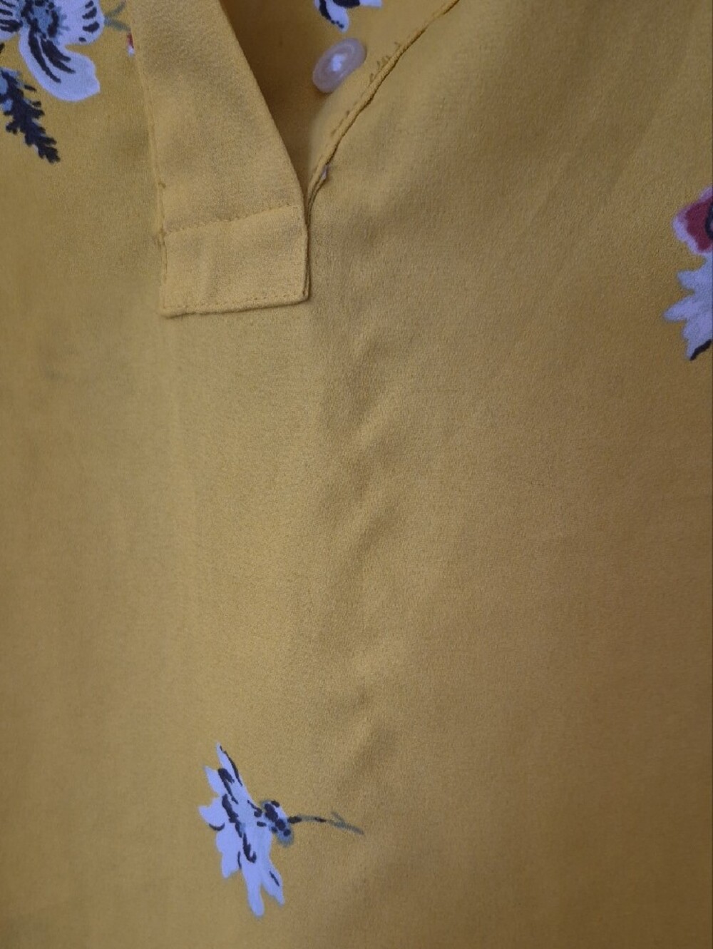 LOFT Yellow Floral Ruffle V-Neck Sleeveless Blouse - Picture 4 of 7